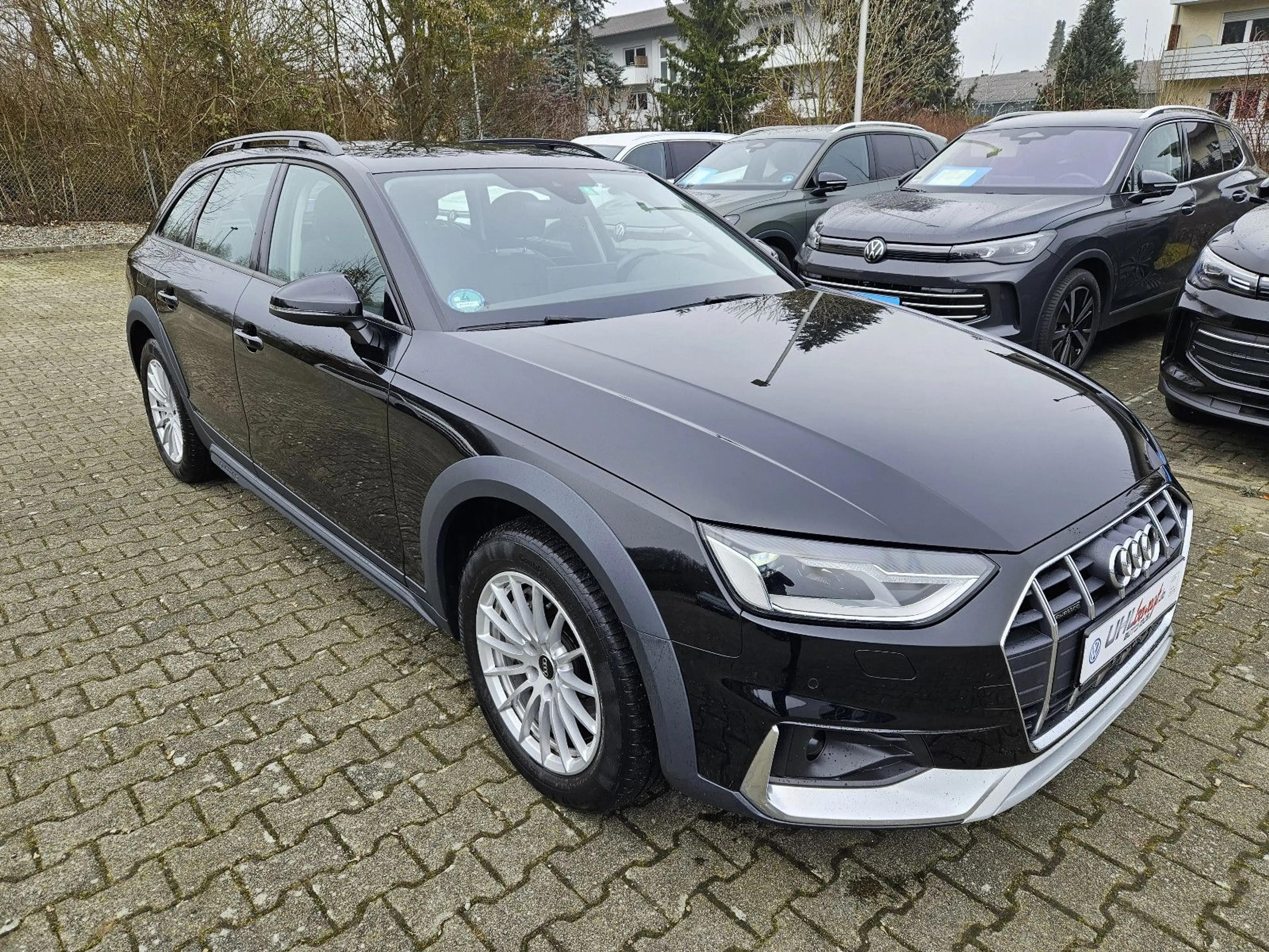 Audi A4 allroad AHK elektr. Gepäck LED — photo 3