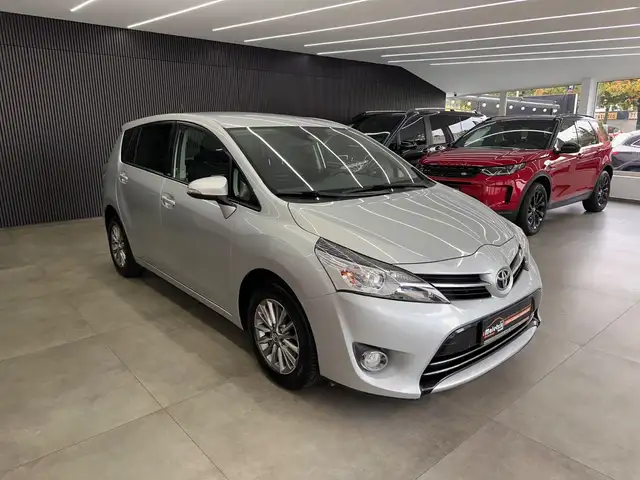 Toyota Verso-S