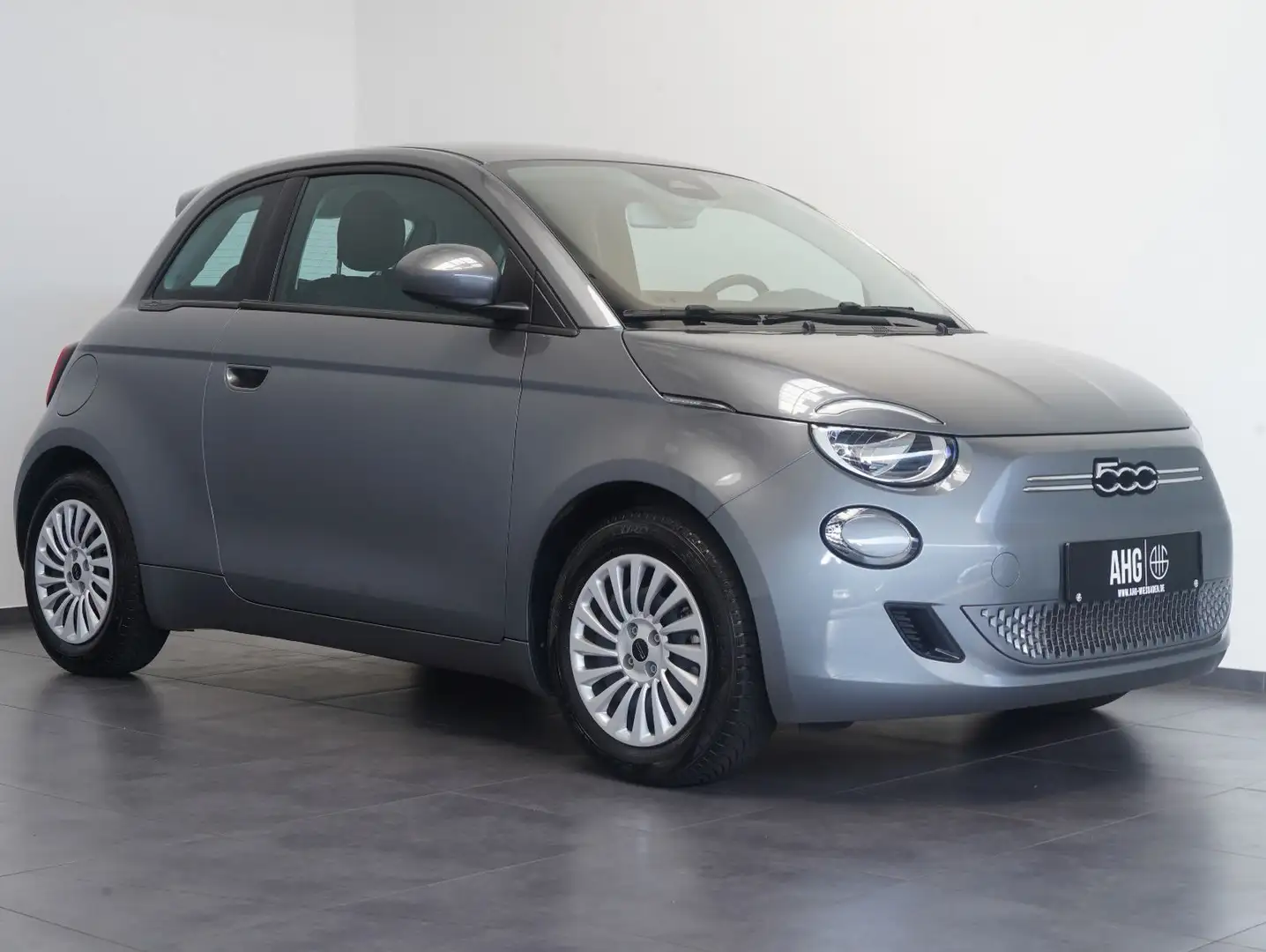 Fiat 500e 87KW/42kWh/DC-LADEN/CARPLAY/DAB/SOH Grau - 2