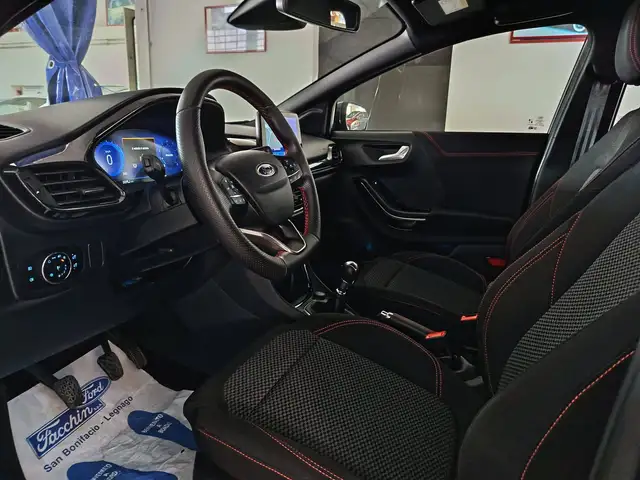 Ford Puma view 2