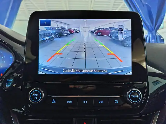 Ford Puma view 3
