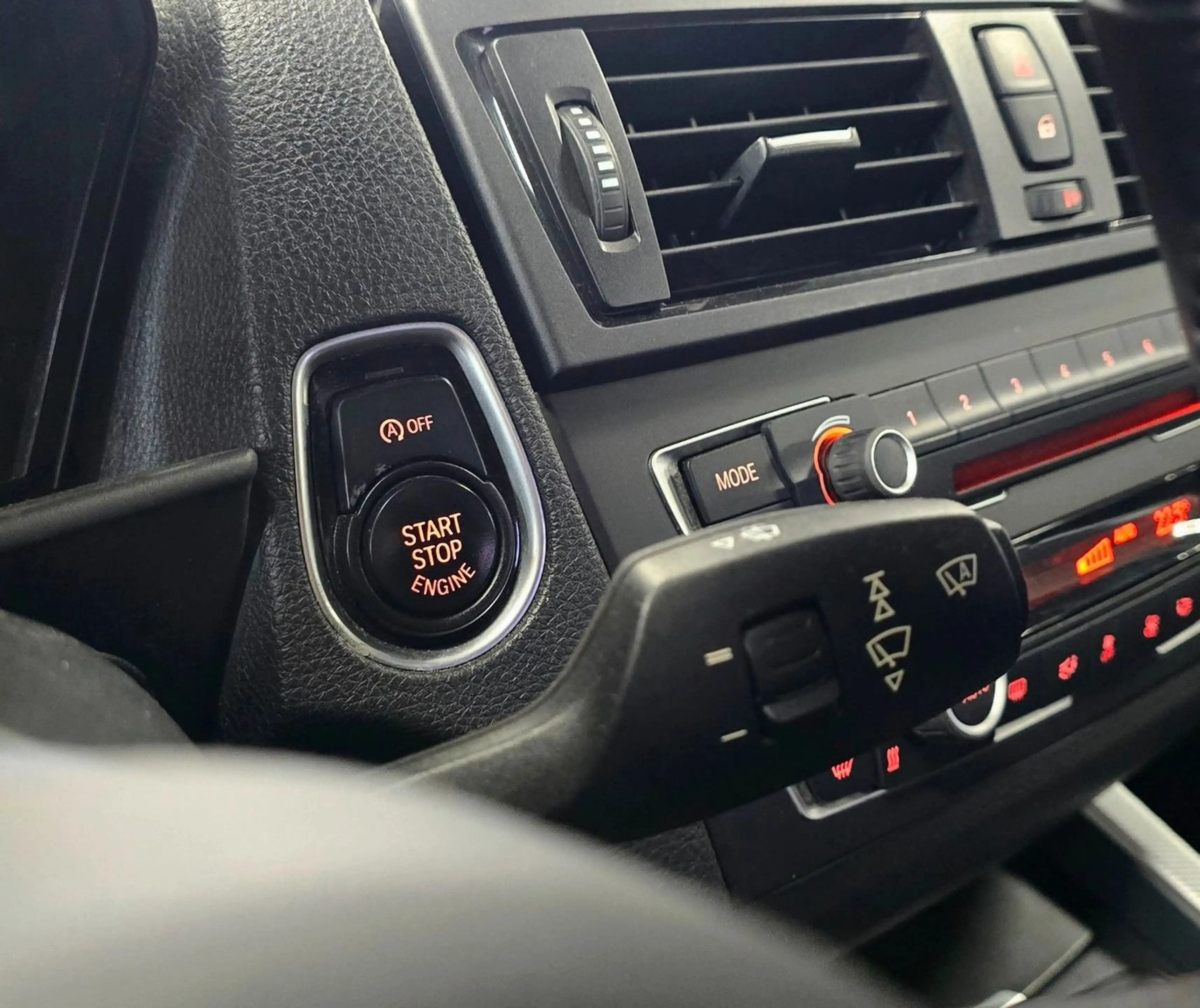 BMW 220 d Coupe* M-SPORTPAKET*LED*NAVI*KLIMAAUTO*PDC — photo 39