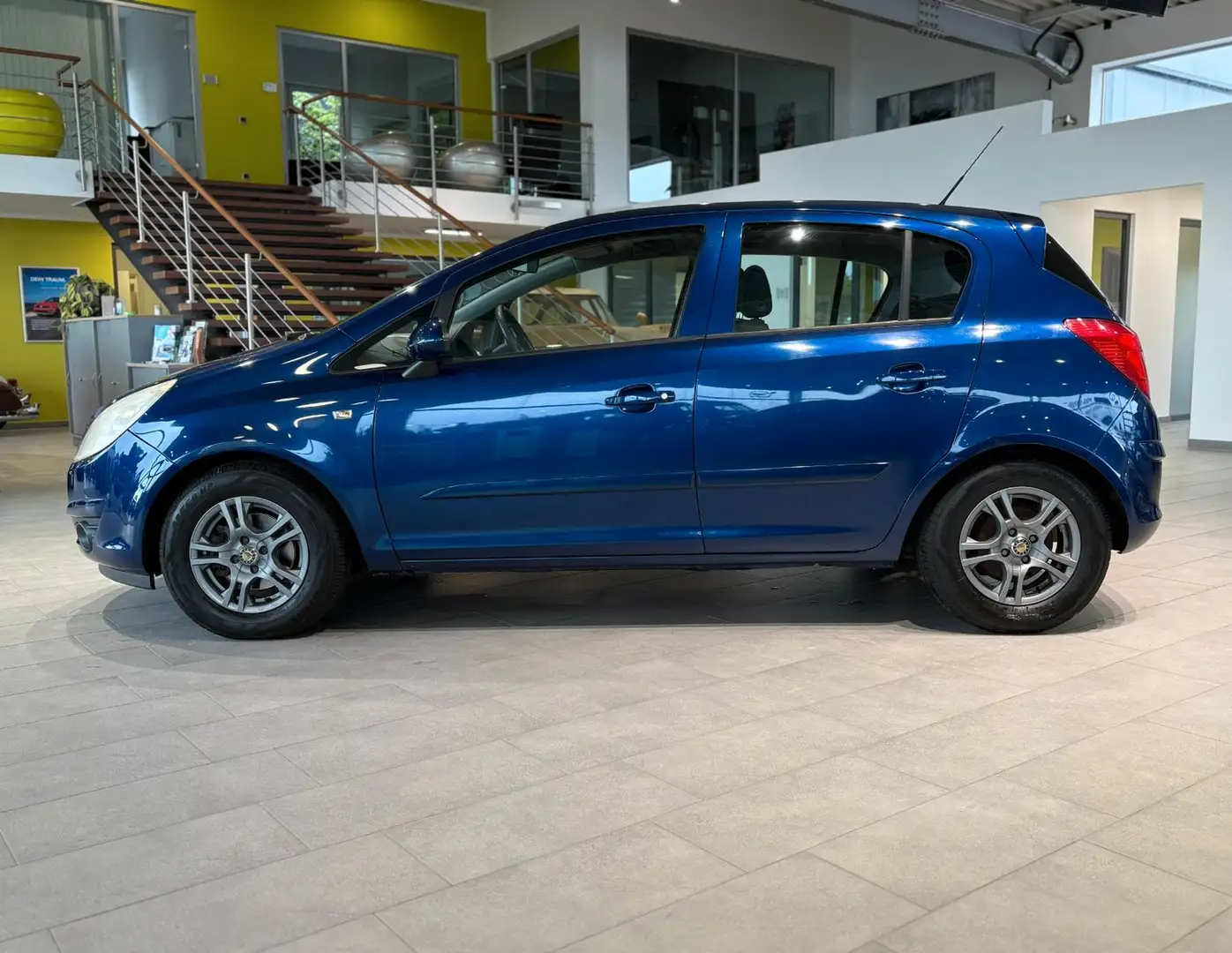 Opel Corsa D CATCH ME*LHZ*SHZ*PDC*Tempo*Navi* Bleu - 2