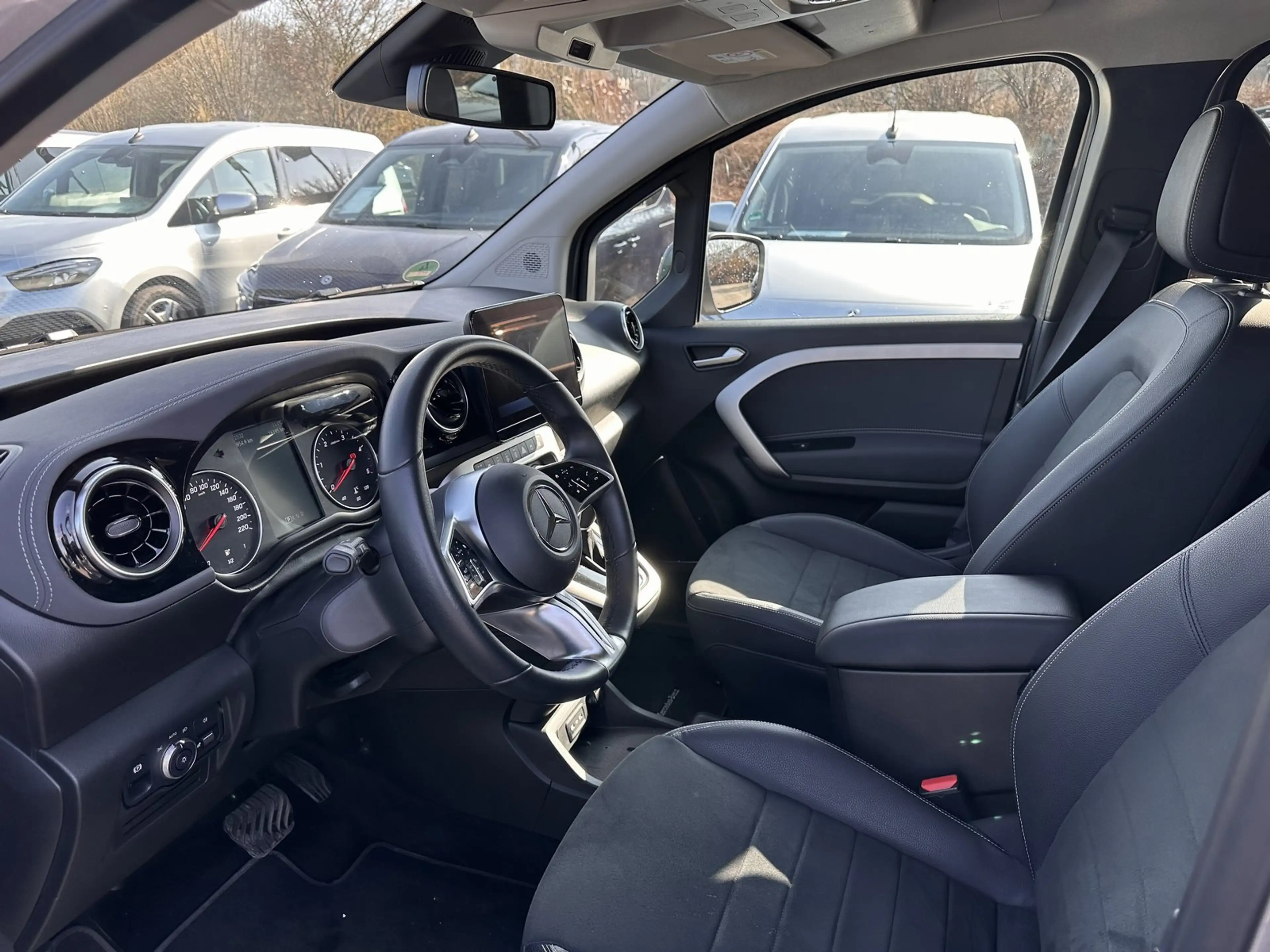 Mercedes-Benz T-Class T 180 d Progressive Edition+Automatik+Kamera+LED — photo 10