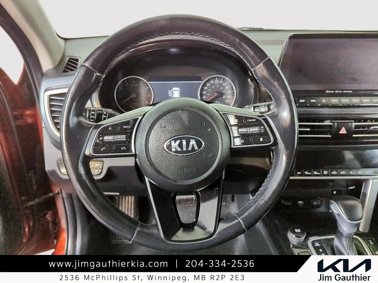 Kia Seltos снимка Kia Seltos