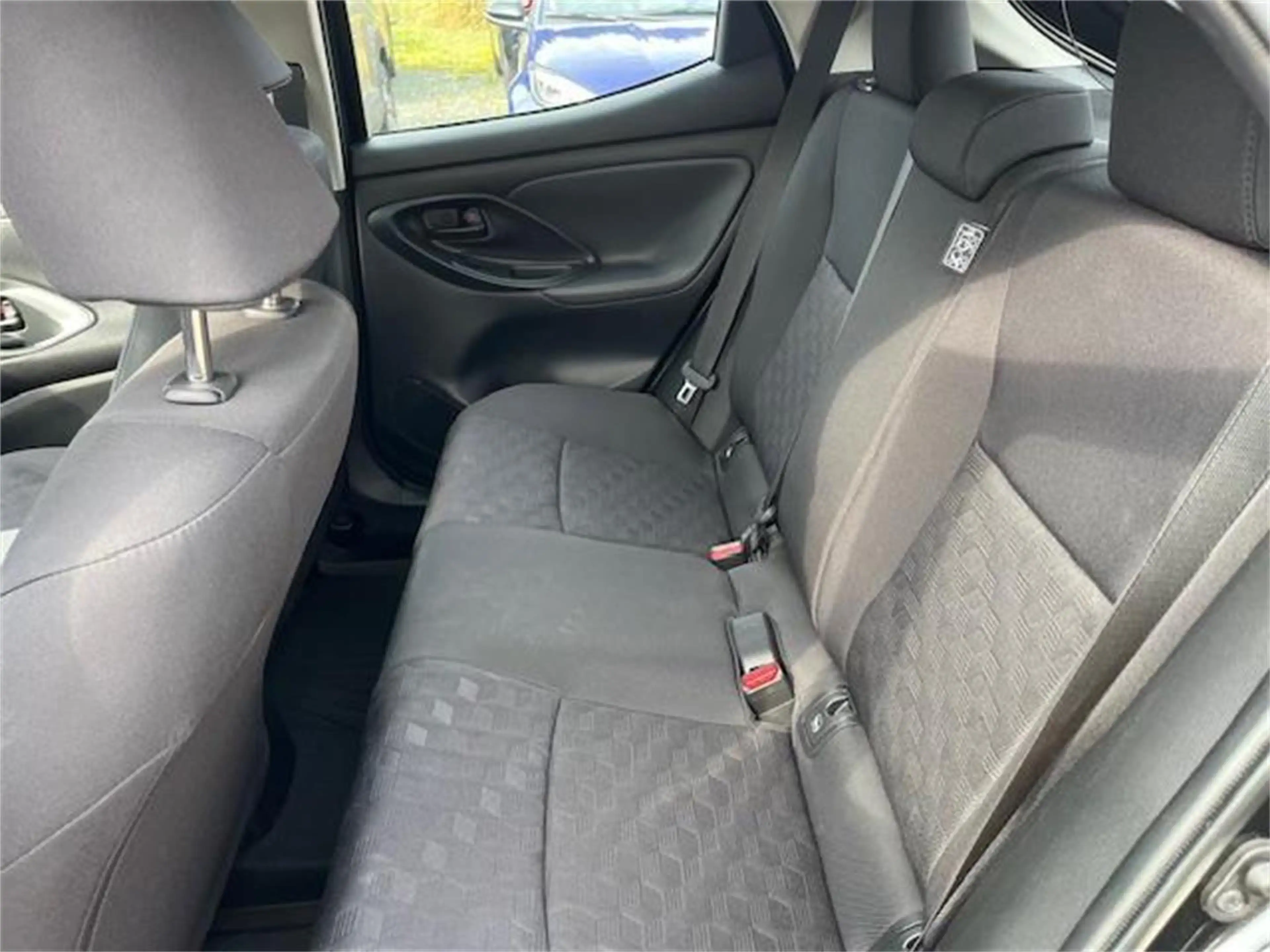 Mazda 2 Hybrid Exclusive Line Aut. Jahreswagen inkl. Win — photo 13