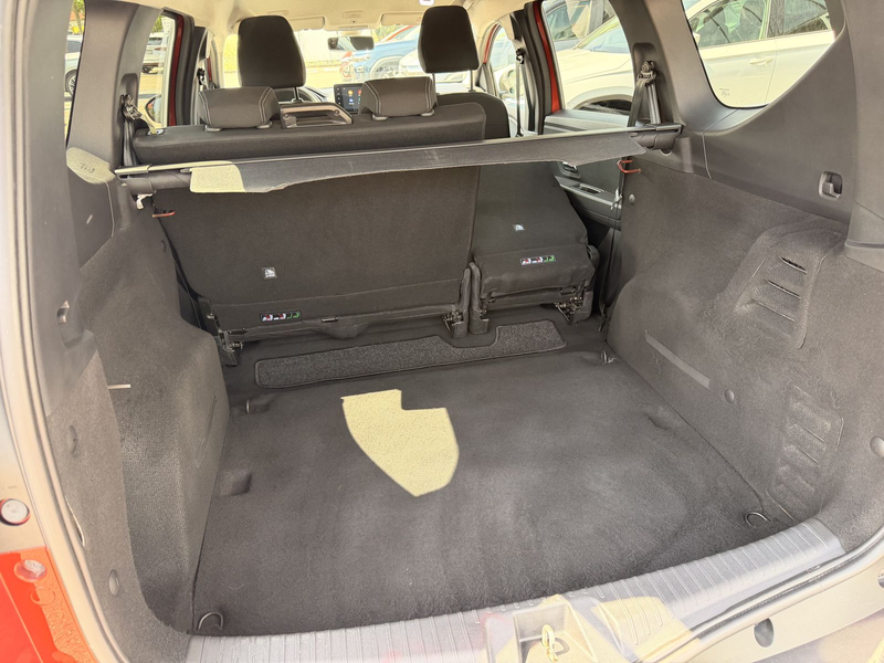 Dacia Jogger Comfort TCe 110 5 Sitzer *Navi *Klima — photo 7