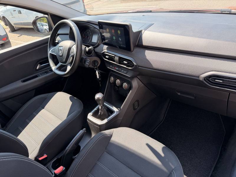 Dacia Jogger Comfort TCe 110 5 Sitzer *Navi *Klima — photo 13