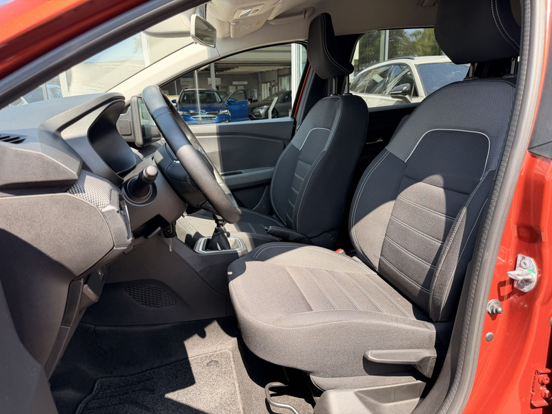 Dacia Jogger Comfort TCe 110 5 Sitzer *Navi *Klima — photo 11