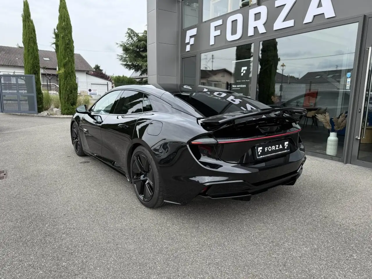 Lotus Emeya 2025