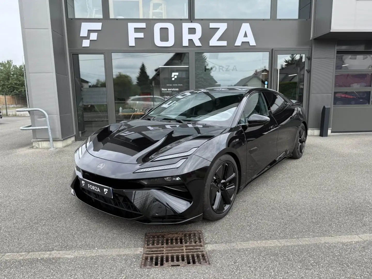 Lotus Emeya S 450 kW Noir - 1