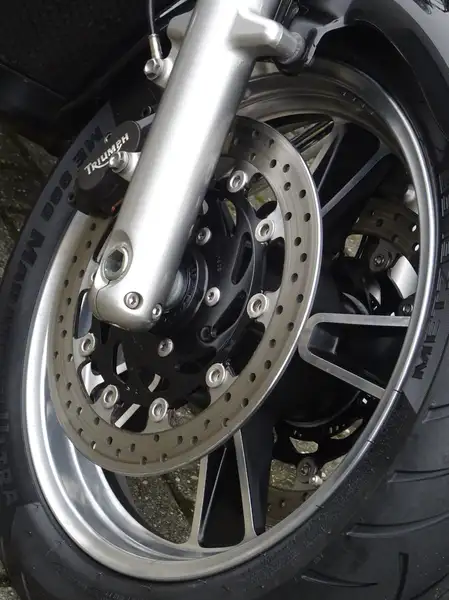 Triumph Thunderbird Commander - foto 5