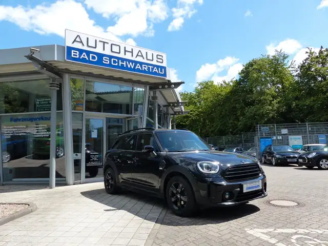 MINI One Countryman Aut., Pan.-dach, Navi, HUD, Apple