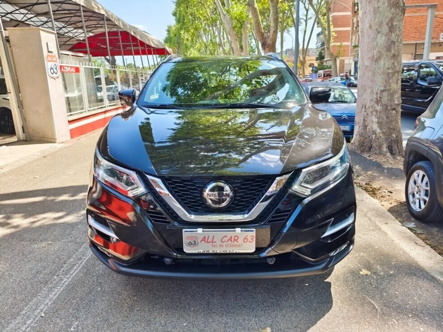 Nissan Qashqai 1.5 DCI 360° TETTO P NAVI FULL EURO 6 Nero - 2
