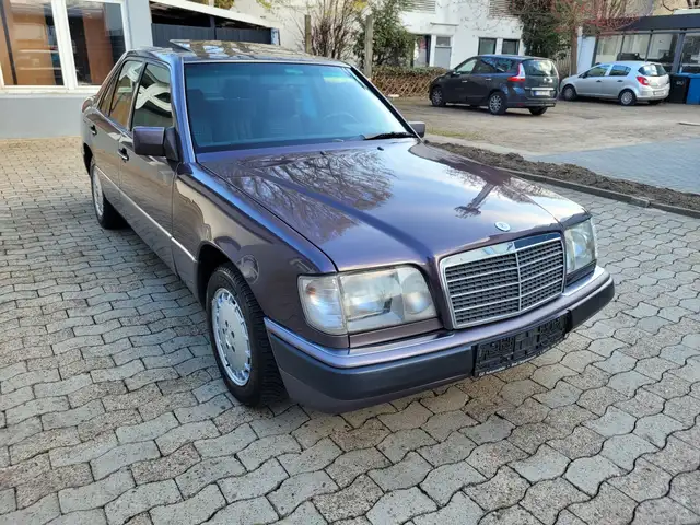 Mercedes-Benz E 250 E-Klasse D/ Alufelgen/ 5 Gang / H Zulassung