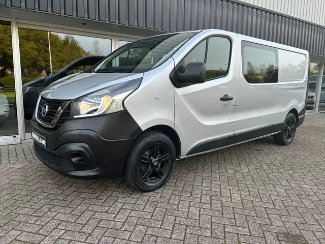 Nissan NV300 Dubb. Cab. -6 zitter 1.6 dCi 120PK L2H1 Accenta, e