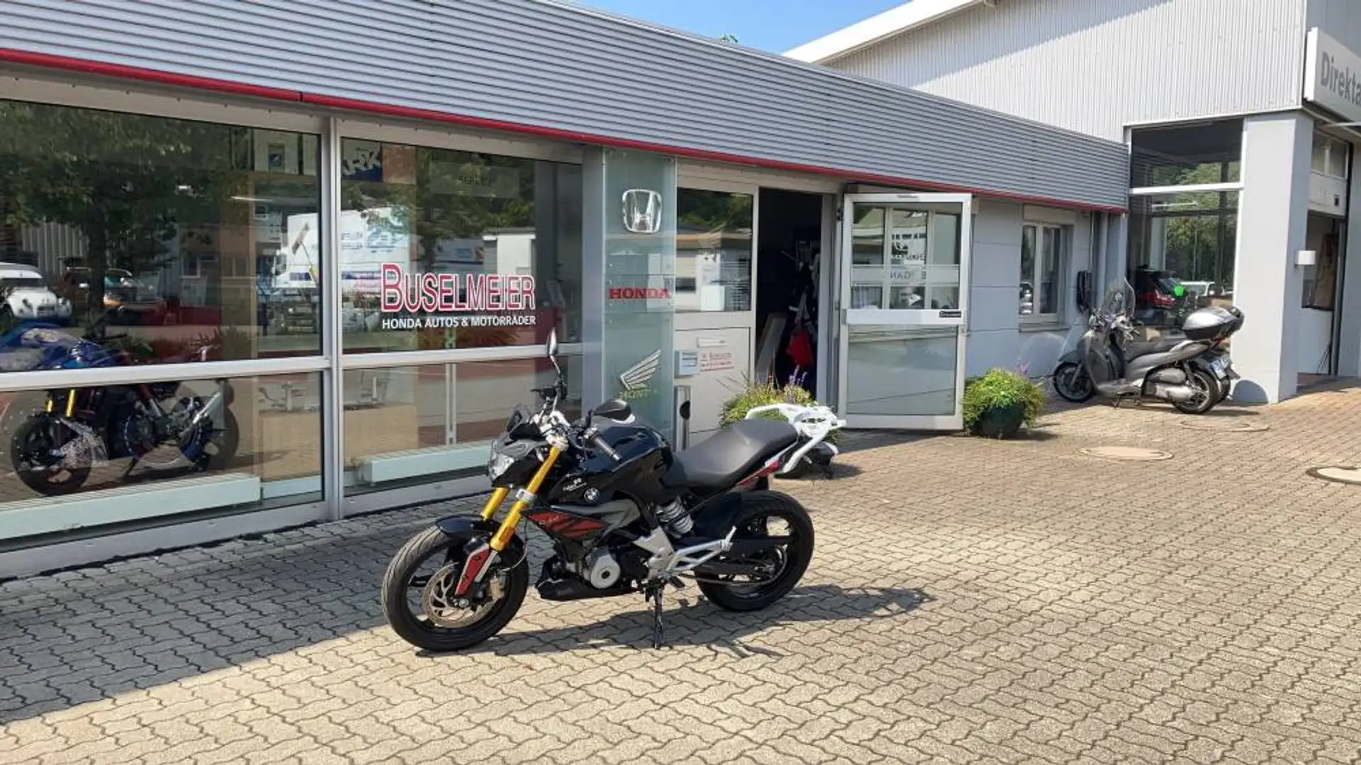 BMW G 310 R - ABS Černá - 1