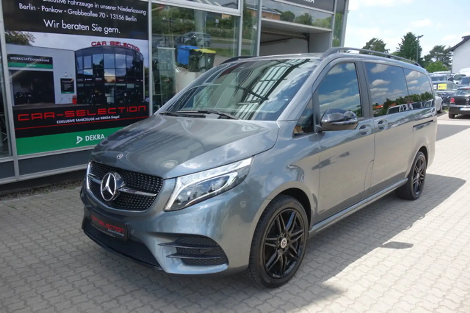 Mercedes-Benz V 300 d 4Mat AMG Line Lang ACC/LED/STDHZG/AHK Grijs - 1