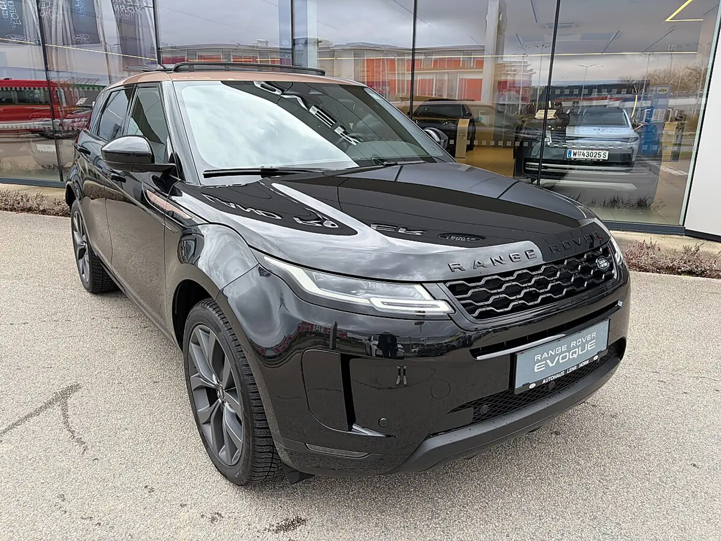 Land Rover Range Rover Evoque P300e PHEV AWD Bronze Collection Aut. Schwarz - 1