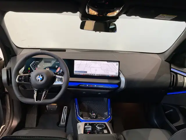 BMW X3 view 3