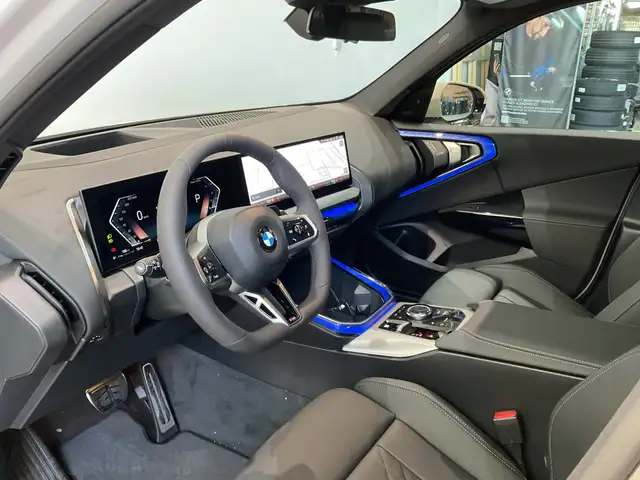BMW X3 view 6