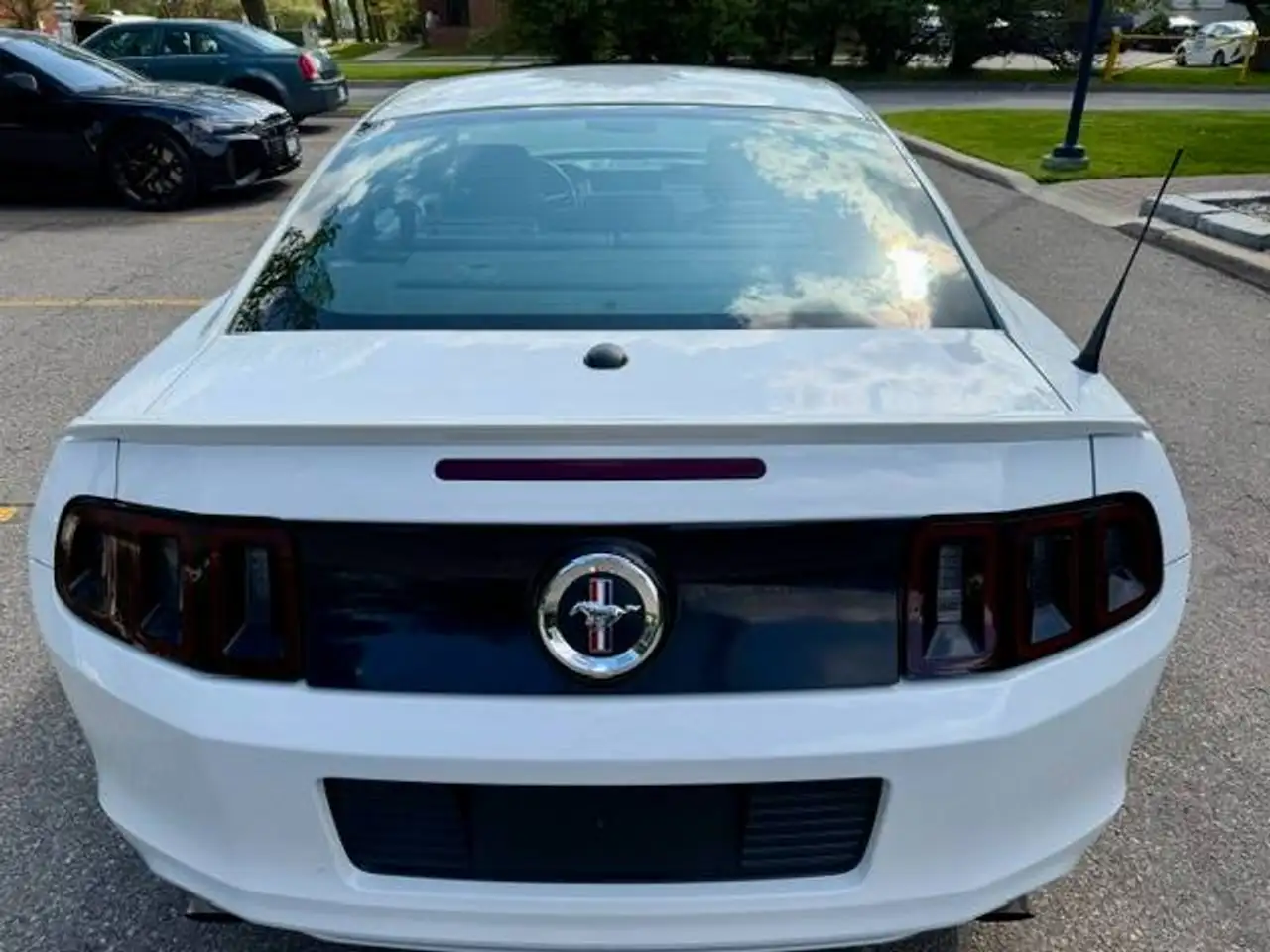 Ford Mustang снимка Ford Mustang