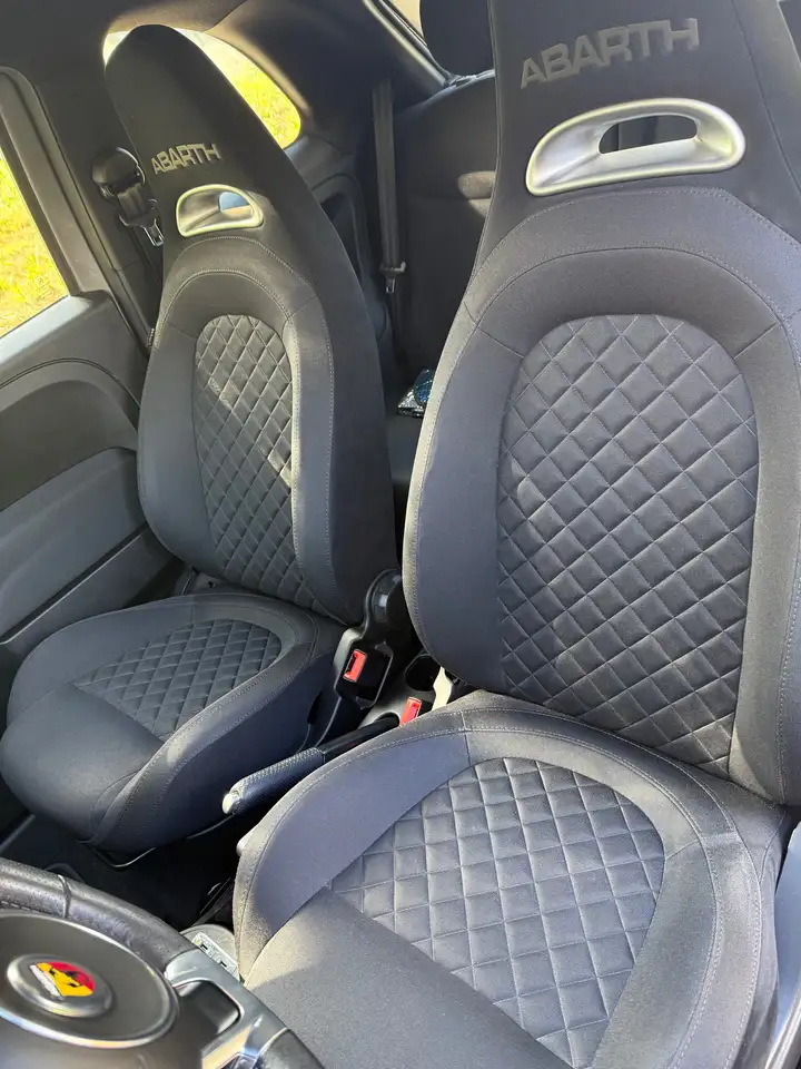 Abarth 595 2021