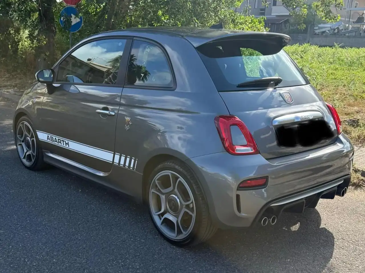 Abarth 595 2021