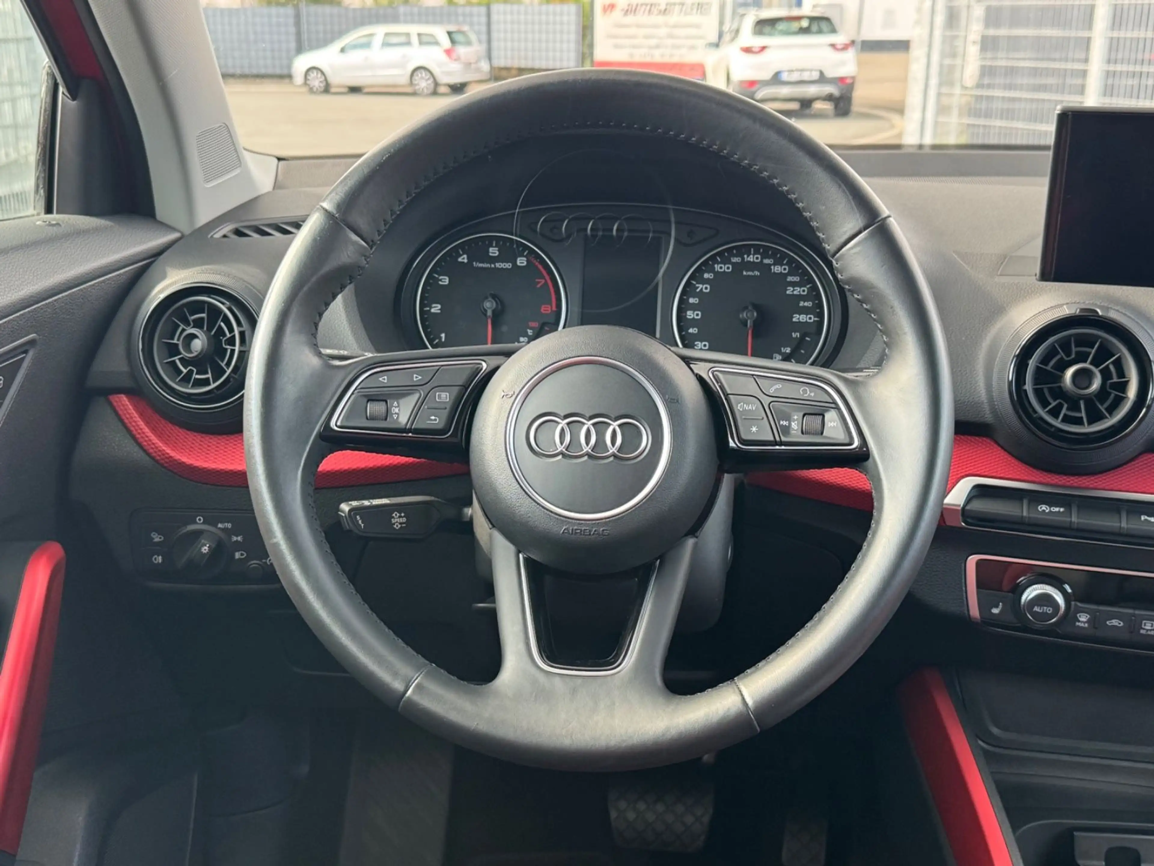 Audi Q2 1.4 TFSI ACT Sport+Finanzierung+Garantie+ — photo 11