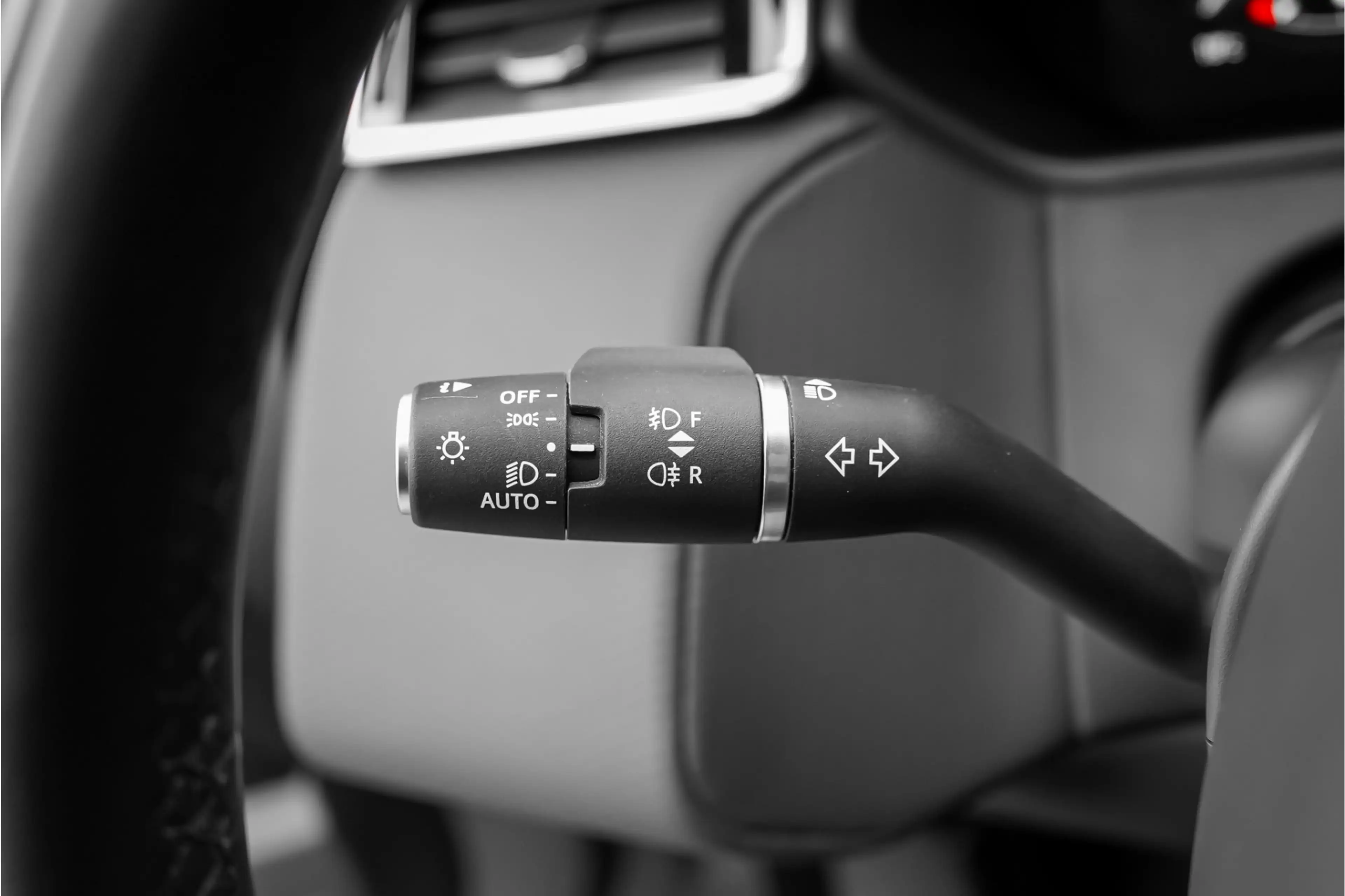 Land Rover Range Rover Velar 2.0 P400e Pano ACC Stoelvent Black Pack Winter Pac — photo 42