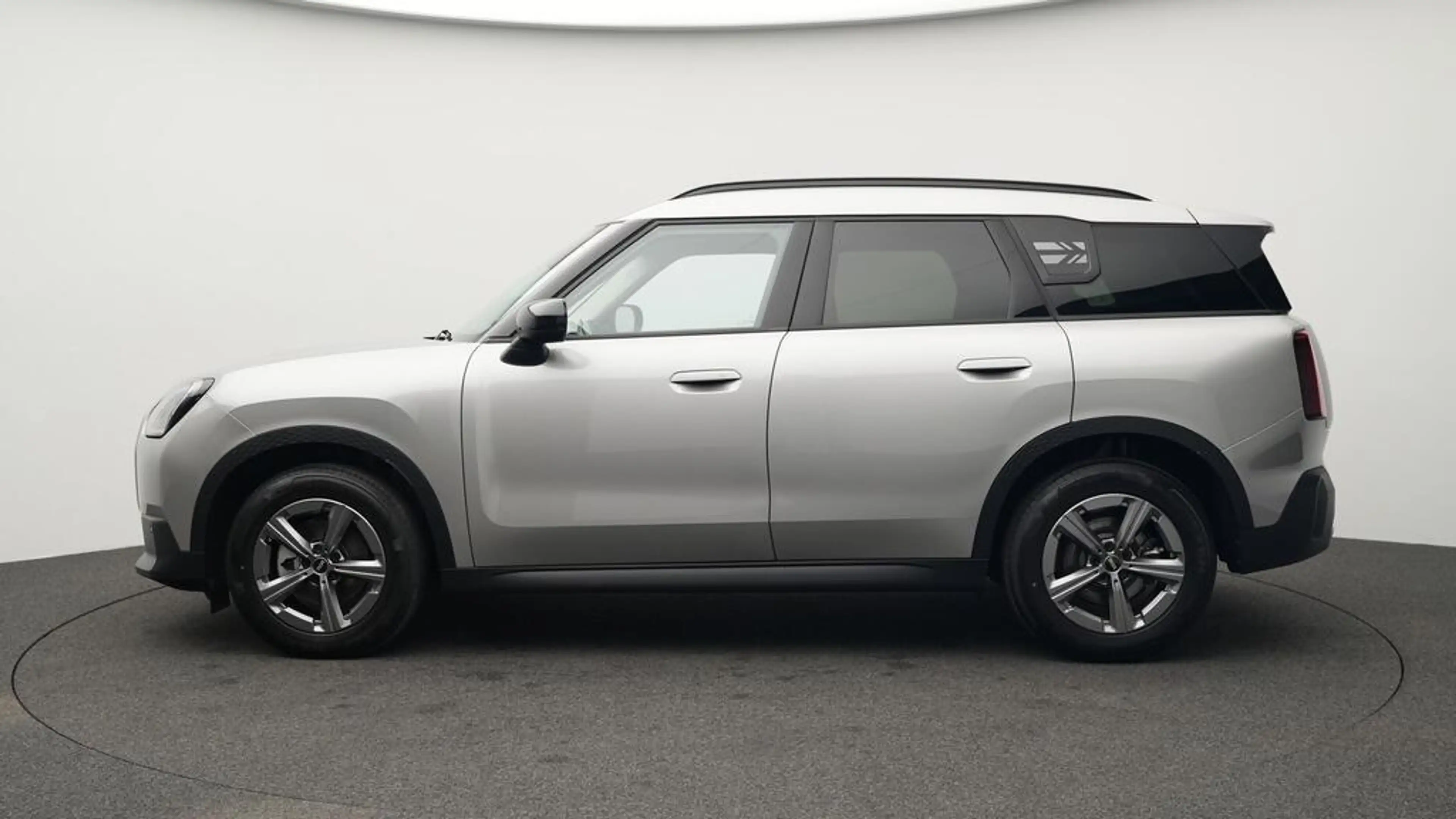 MINI Countryman D Classic Trim — photo 3