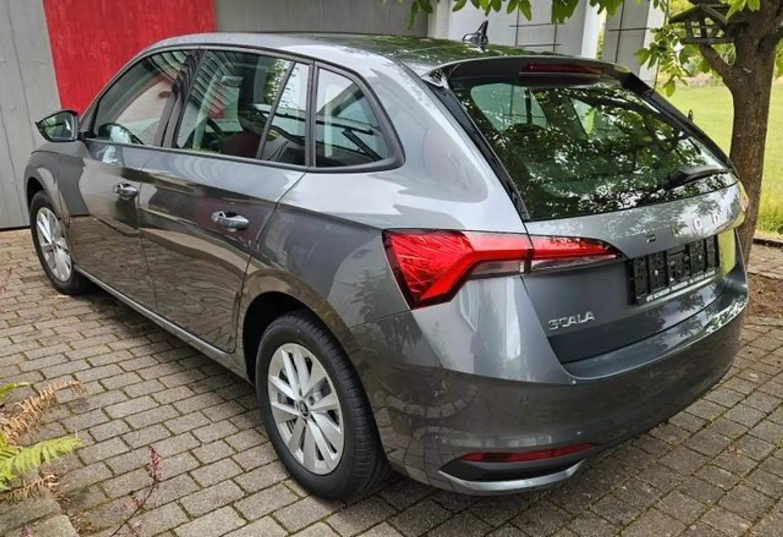 Skoda Scala Selection Kamera Climatronic Kessy ... Grau - 2