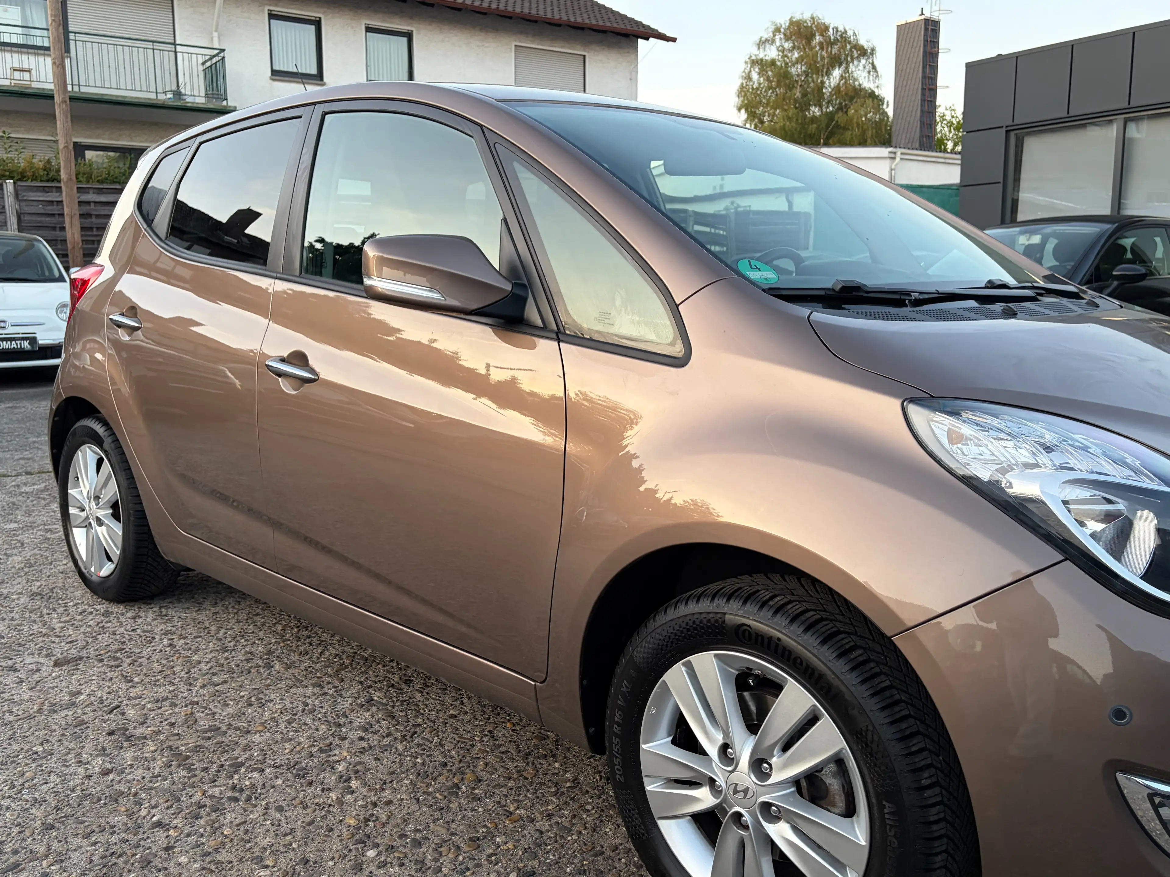 Hyundai iX20 ix20 1.4*1.Hand*Kamera*Navi*BT*Temp.*PDC*USB*AUX — photo 3