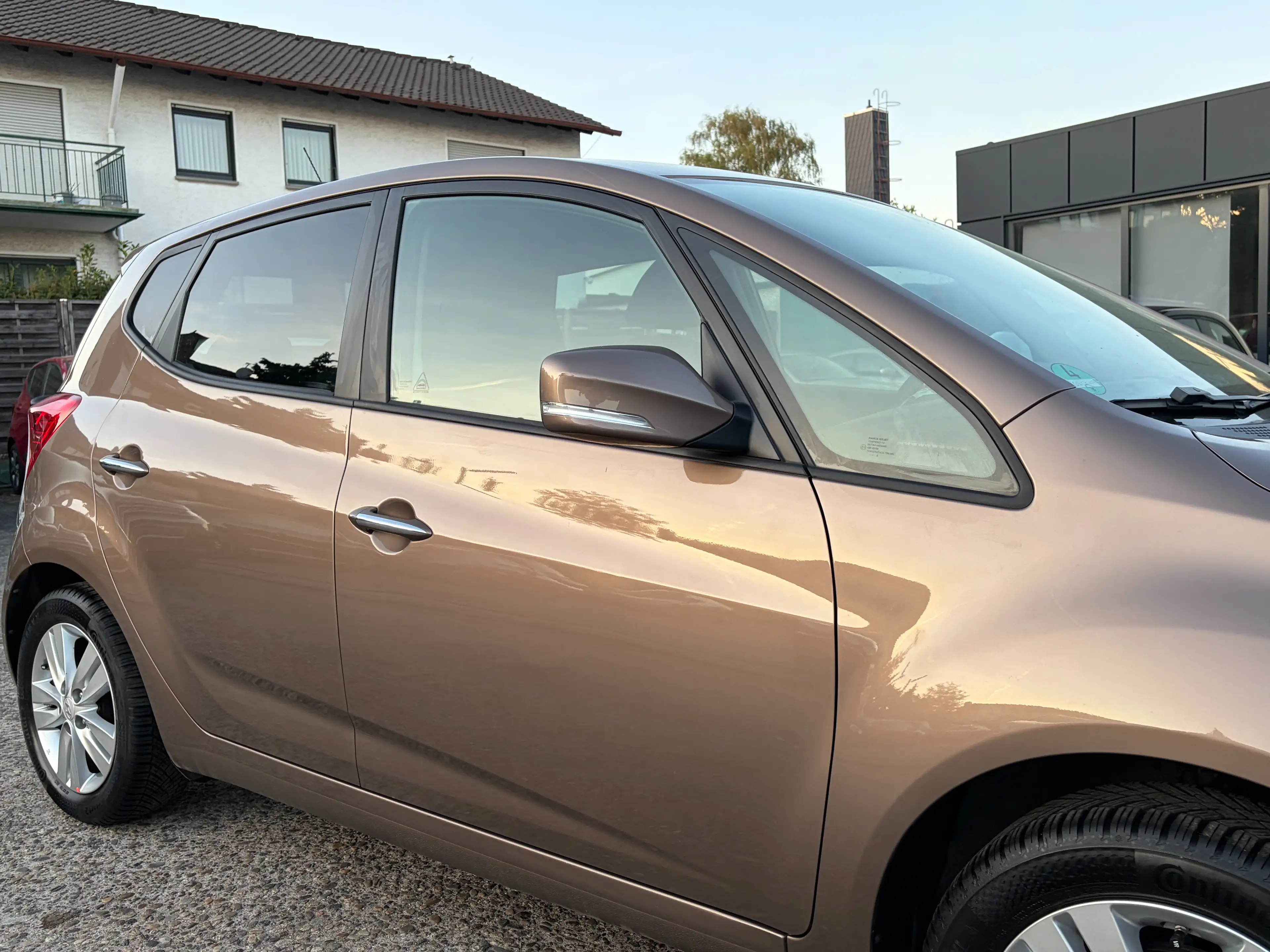 Hyundai iX20 ix20 1.4*1.Hand*Kamera*Navi*BT*Temp.*PDC*USB*AUX — photo 4