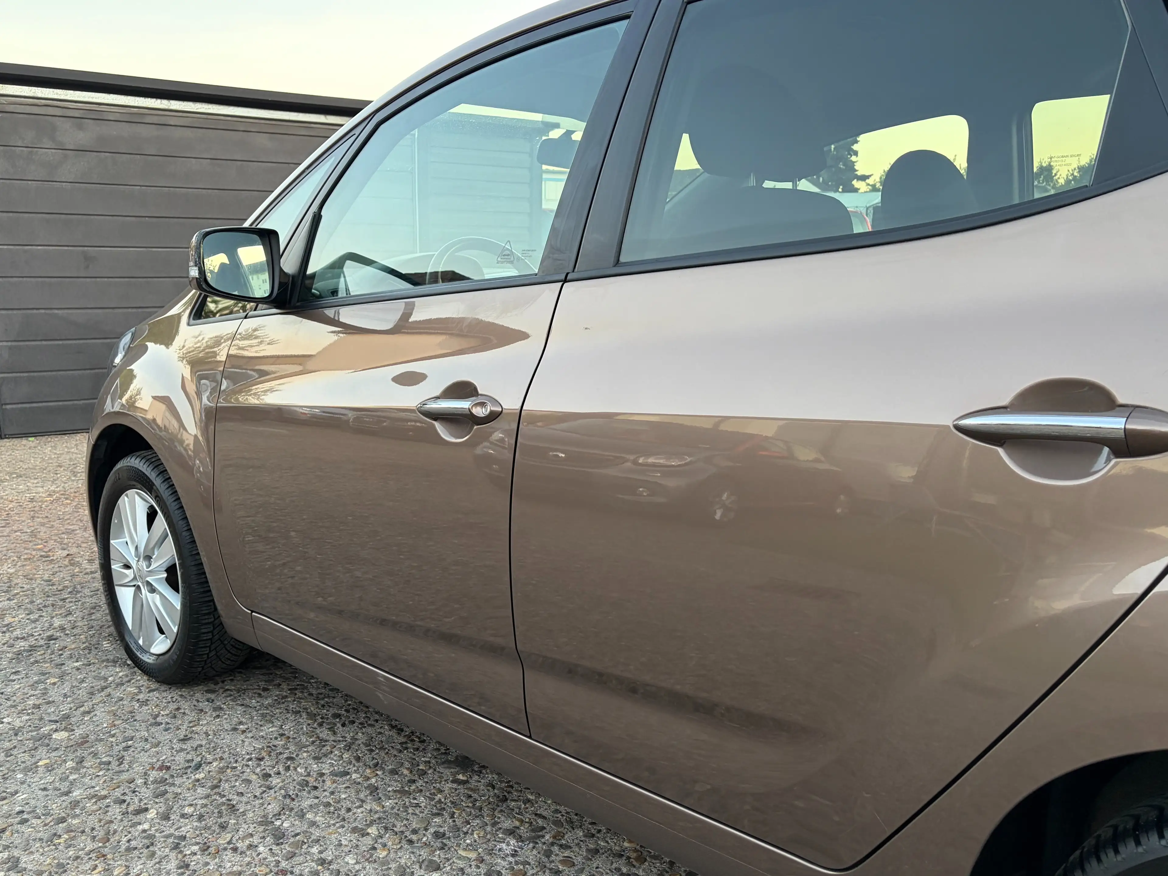 Hyundai iX20 ix20 1.4*1.Hand*Kamera*Navi*BT*Temp.*PDC*USB*AUX — photo 12