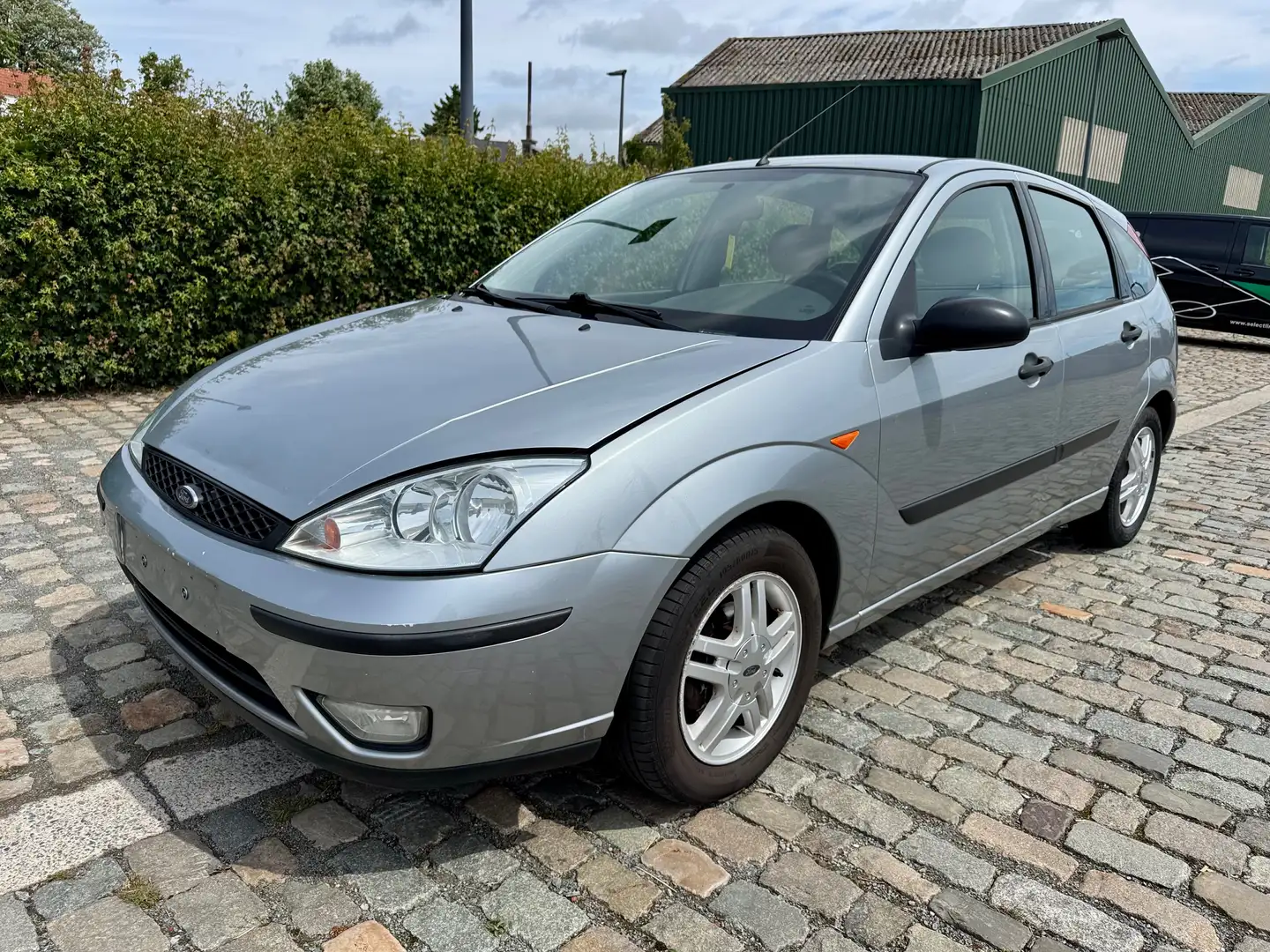 Ford Focus 1.6i SE 16v 118.000 km Airco Euro4 Gris - 1