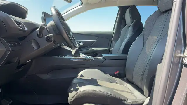 Peugeot 3008 view 25