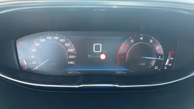 Peugeot 3008 view 12