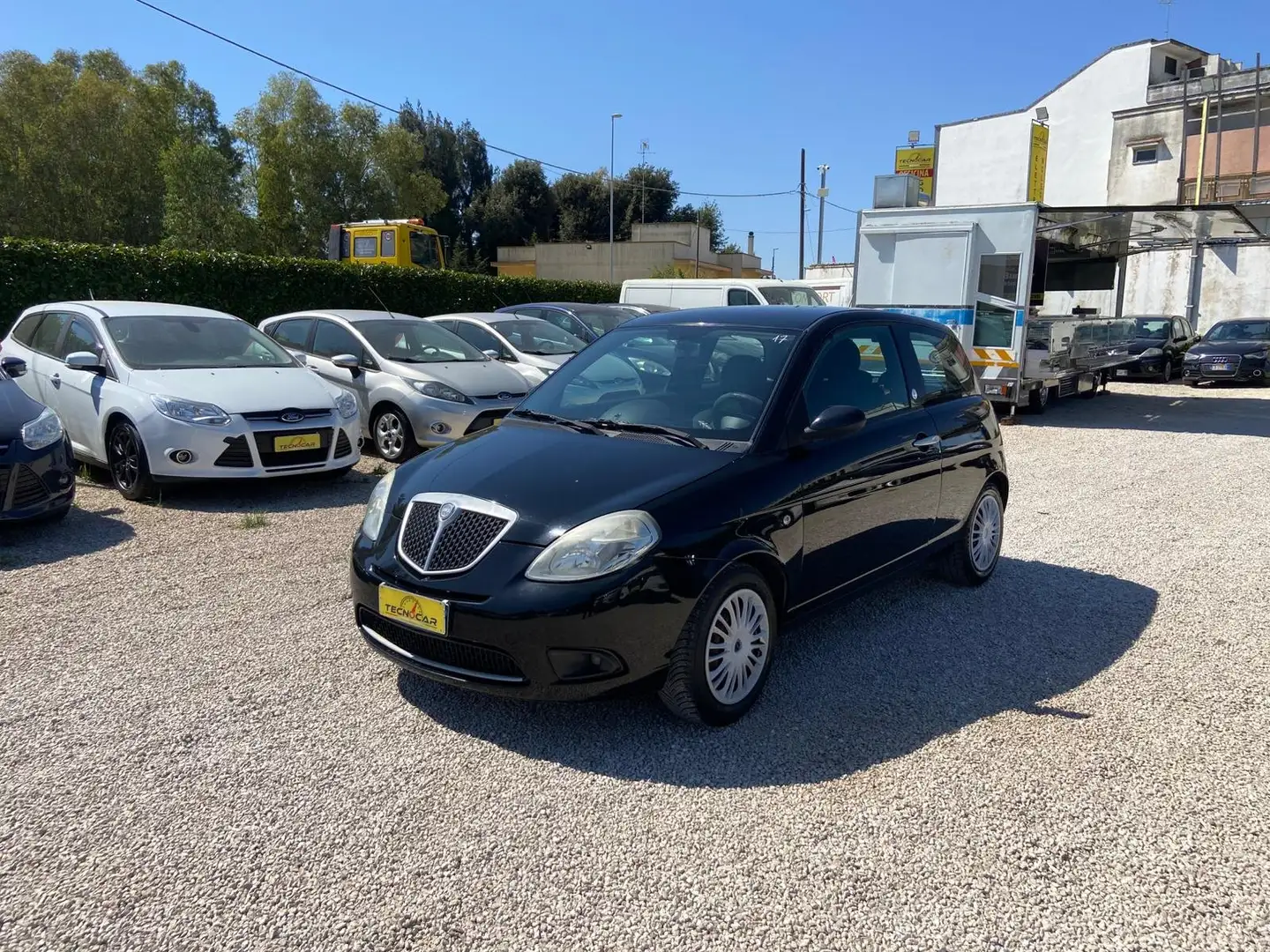 Lancia Ypsilon Ypsilon II 2007 1.4 8v  ecochic Gpl Nero - 2