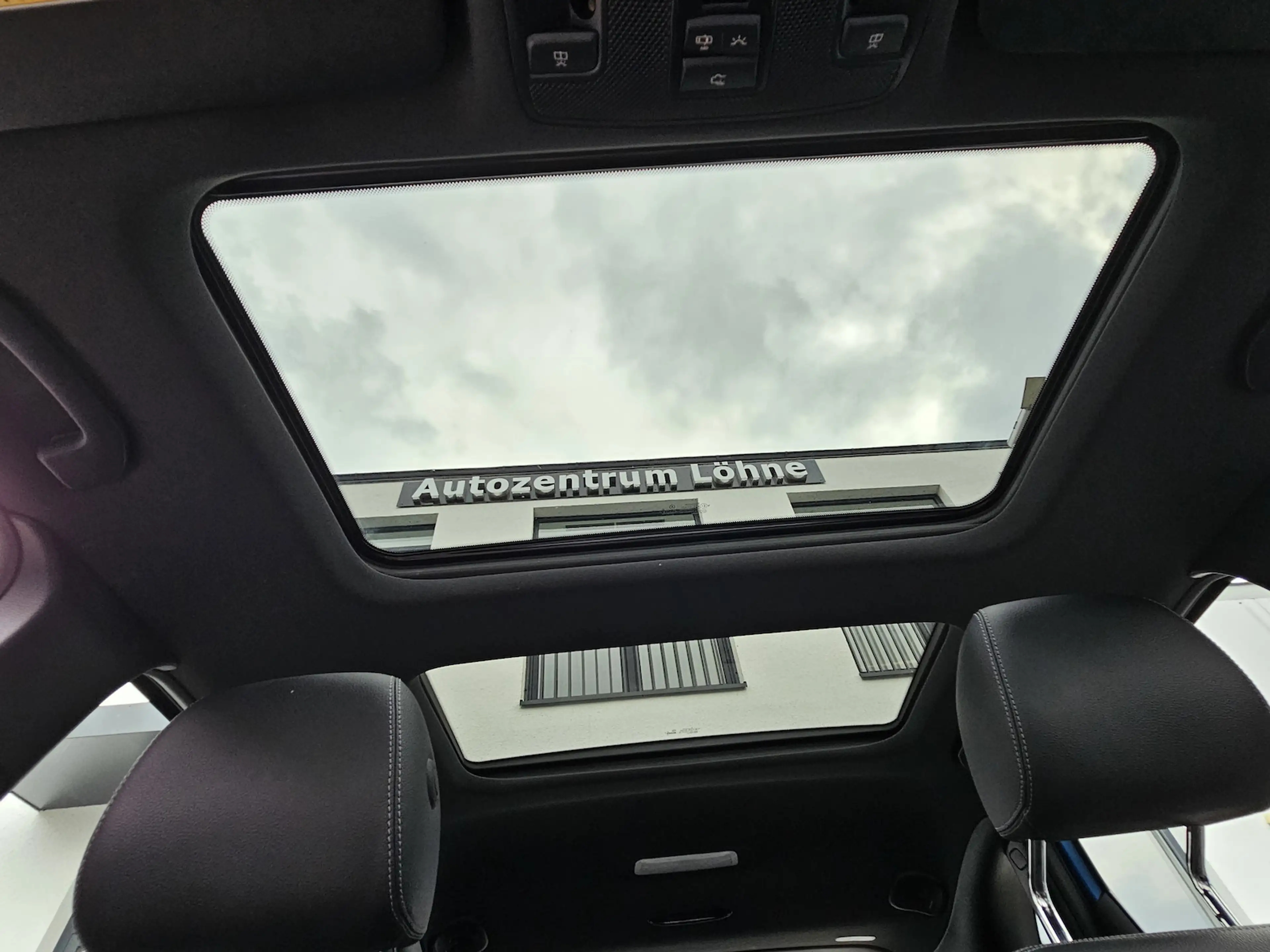 Mercedes-Benz B 250 Urban LEDER NAVI PANO.LED KAMERA 1.HAND — photo 14