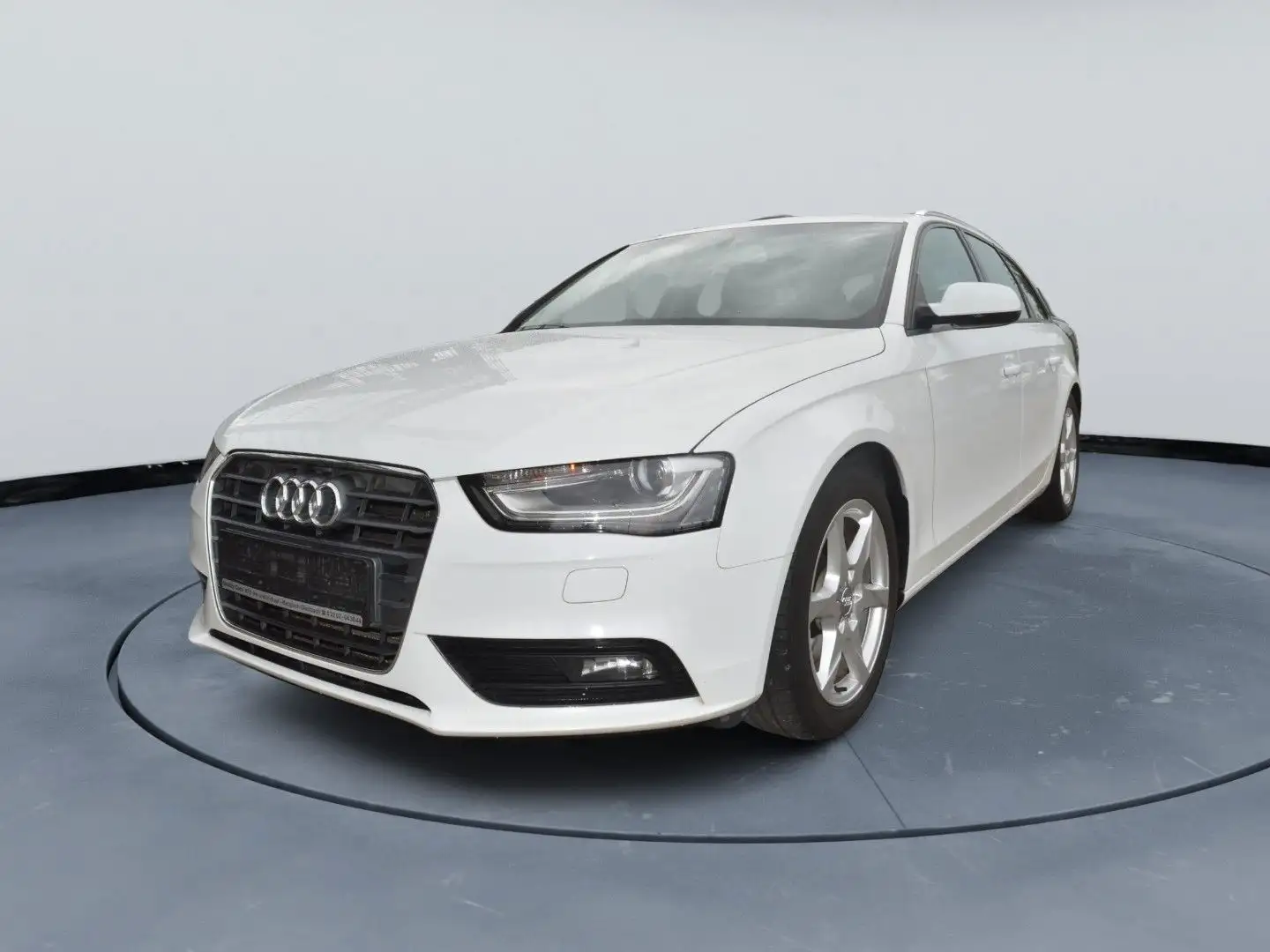 Audi A4 2.0TDI 110KW150PSAvant  Navigation, MwsT Weiß - 2