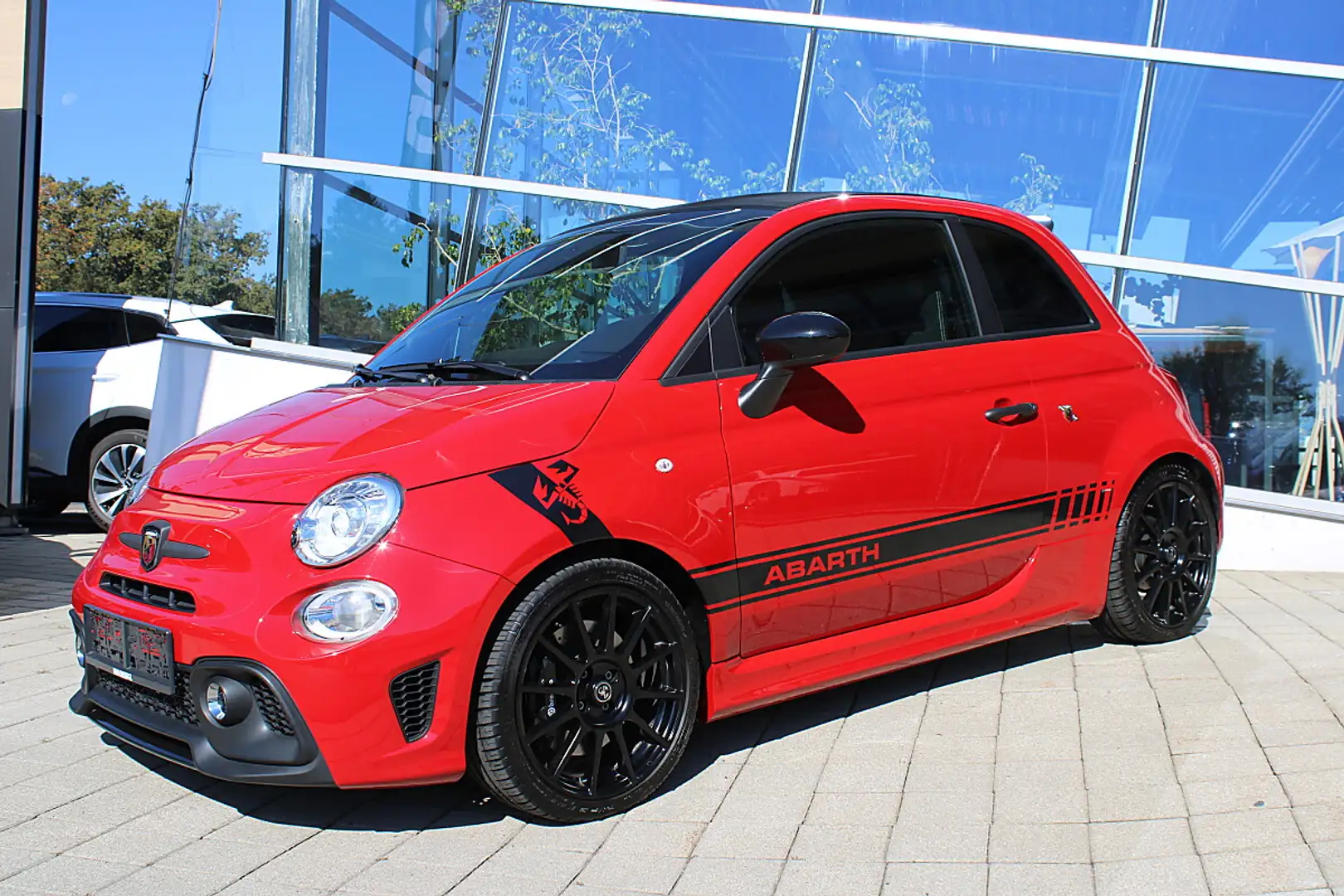 Abarth 595C Abarth 595C MTA Rot - 1