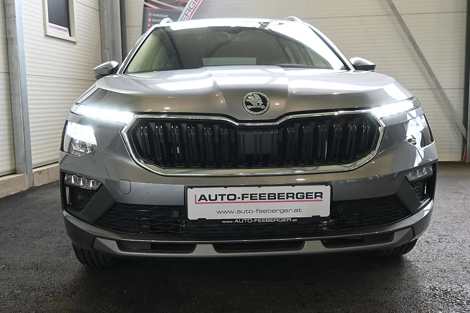 Skoda Kamiq 1,0 TSI Selection DSG LED, Winterpaket,APP Grijs - 2