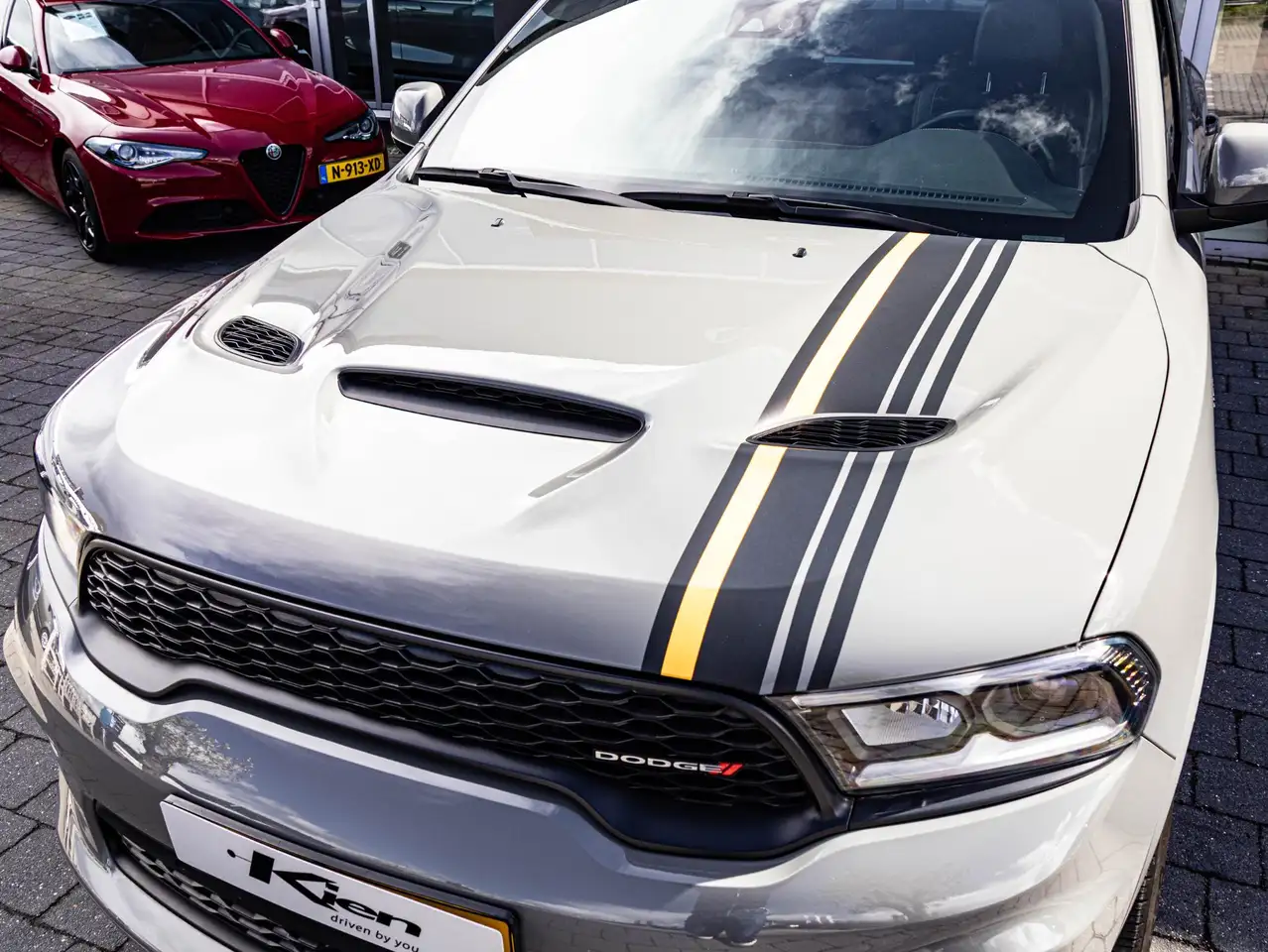 Dodge Durango 2023 — фото 27