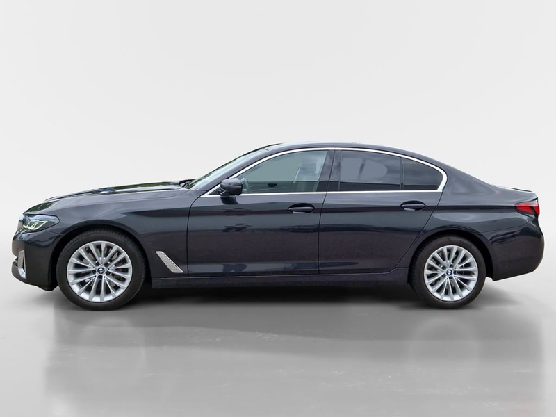 BMW 530 Luxury Line — photo 4