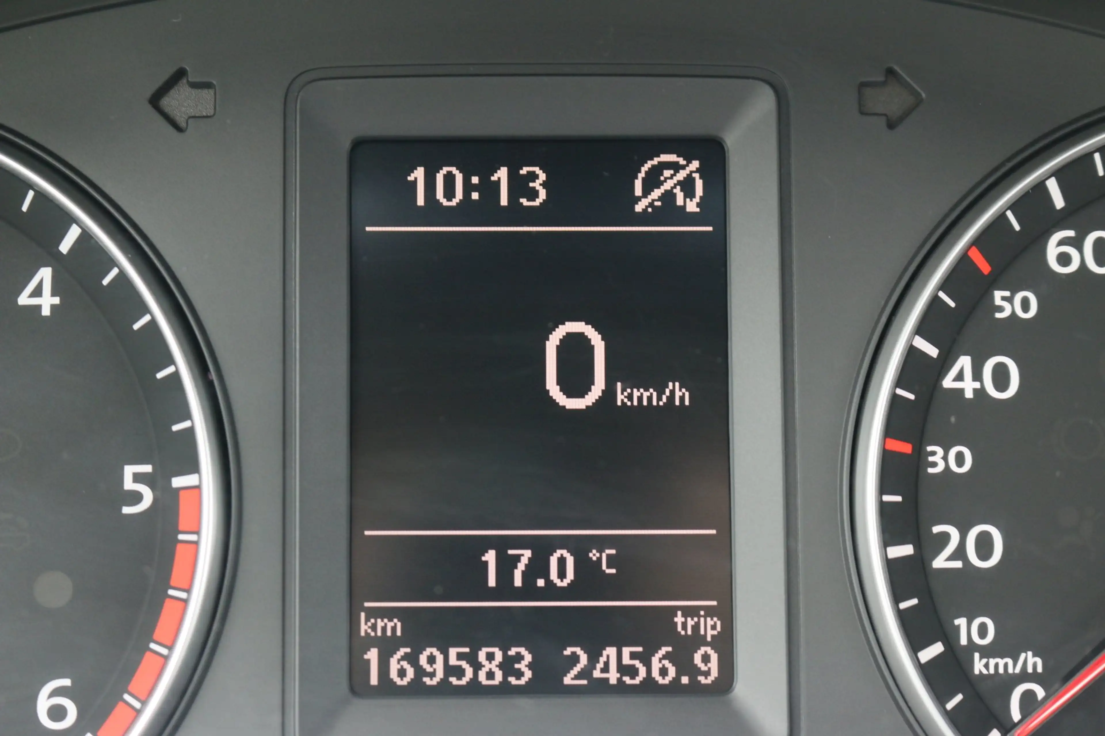 Volkswagen Jetta Comfortline TDI*Neues Pickerl — photo 14