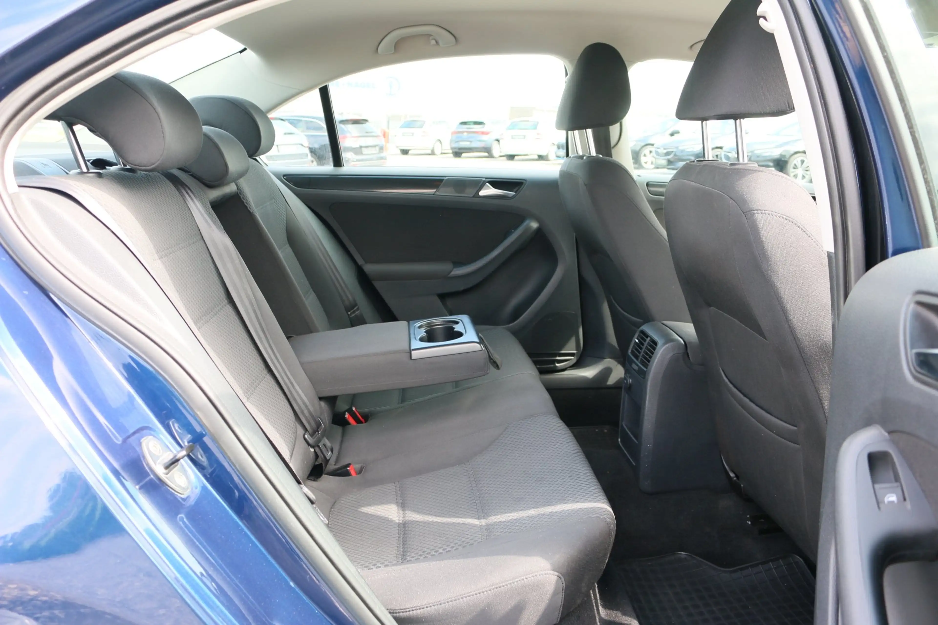 Volkswagen Jetta Comfortline TDI*Neues Pickerl — photo 10