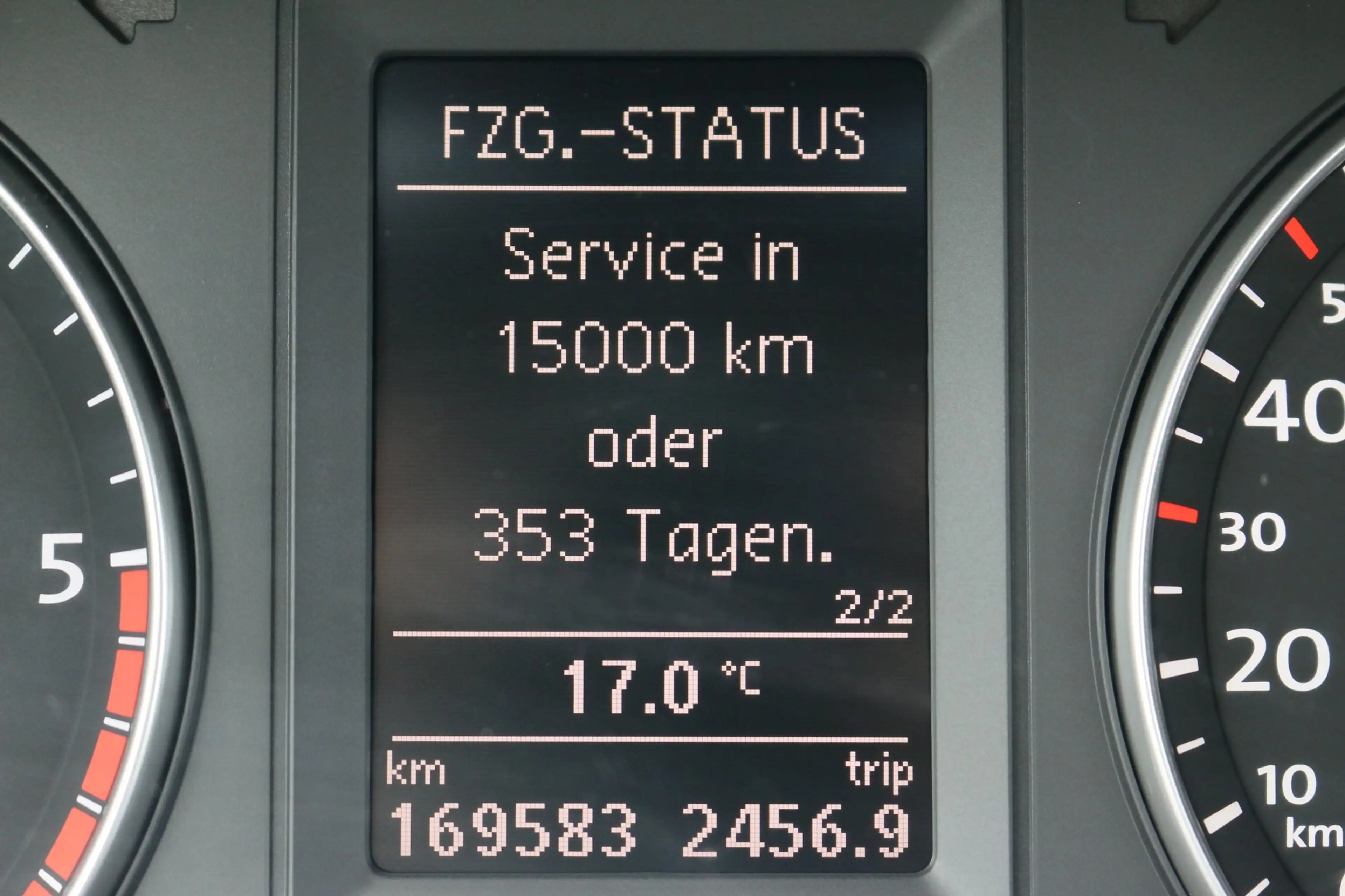 Volkswagen Jetta Comfortline TDI*Neues Pickerl — photo 15