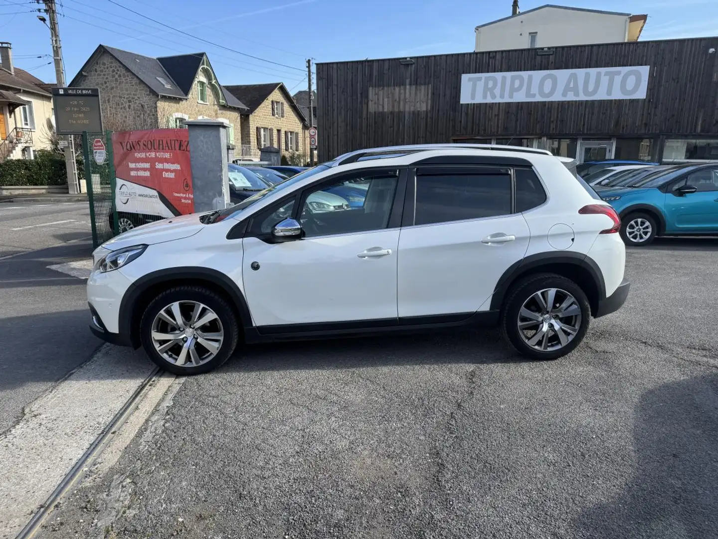 Peugeot 2008 1.5 BlueHDi S\u0026S - 100 Crossway Gps + Clim + A Biały - 2