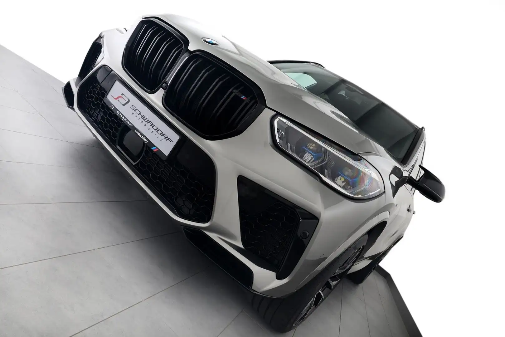 BMW X5 M Competition M Driver`s TV H&K Soft 360° AHK Grau - 2